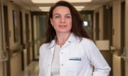 HAREKETSİZLİK, ALKOL VE SİGARA, KOLON KANSERİ RİSKİNİ ARTIRIYOR