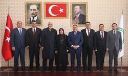 REKTÖR GÜREL, ŞEHİT BÜLENT YURTSEVEN’İN AİLESİNİ AĞIRLADI