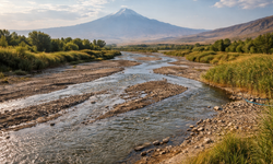 ARAS NEHRİ’NDE SU SEVİYESİ DÜŞÜYOR MU?