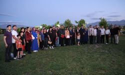 Diş Hekimliğinde Fırsatlar ve Riskler Bilim Kafe'de Ele Alındı