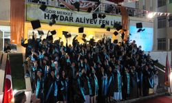 HAYDAR ALİYEV FEN LİSESİNDE COŞKULU MEZUNİYET TÖRENİ YAŞANDI