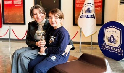 BİNİCİLİK YARIŞMALARINDA BİRİNCİLİK KUPASINI KAZANDI