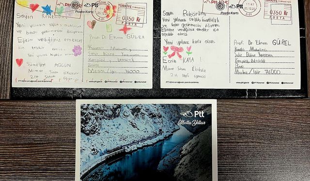 REKTÖR GÜREL’DEN ÖĞRENCİLERE SÜRPRİZ ZİYARET