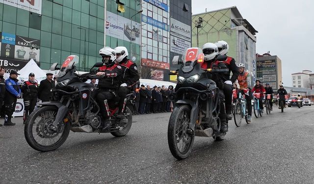 IĞDIR’DA POLİS HAFTASI COŞKUSU: TÜRK POLİS TEŞKİLATININ 181. YILI GURURLA KUTLANDI