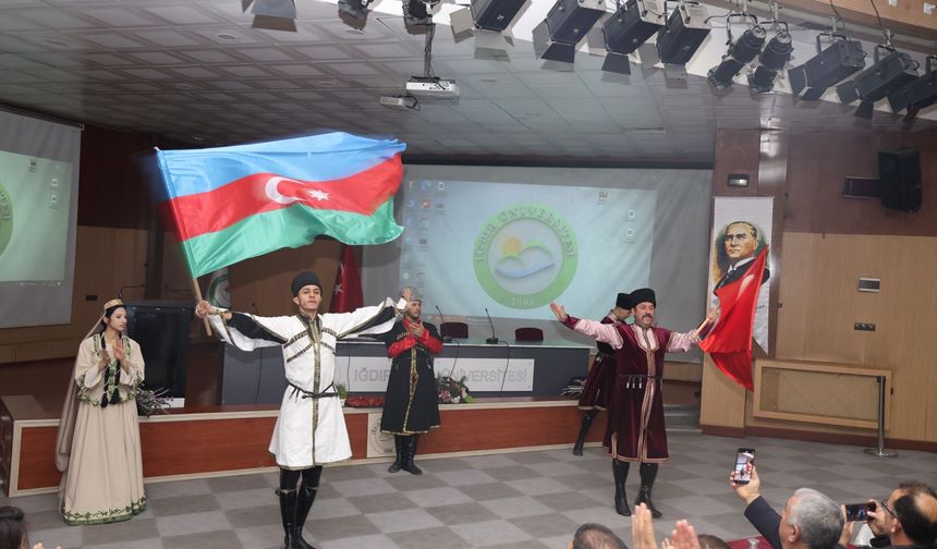 IĞDIR ÜNİVERSİTESİNDE “TÜRK DÜNYASINDA NEVRUZ” PROGRAMI DÜZENLENDİ