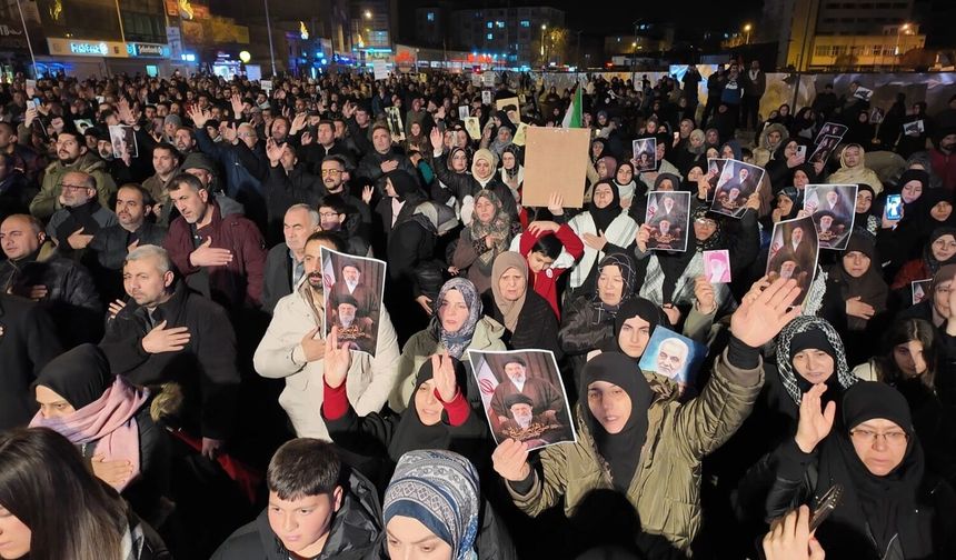 IĞDIR’DA “KUDÜS GÜNÜ” PROGRAMINDA BİNLERCE KİŞİDEN FİLİSTİN’E DESTEK MESAJI