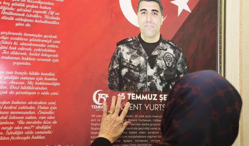 REKTÖR GÜREL, ŞEHİT BÜLENT YURTSEVEN’İN AİLESİNİ AĞIRLADI