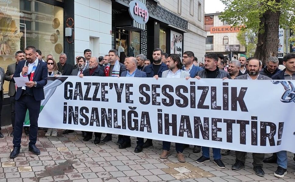 FİLİSTİN’E DESTEK PLATFORMU’NDAN SERT TEPKİ: “ZULME SESSİZ KALMAYACAĞIZ”