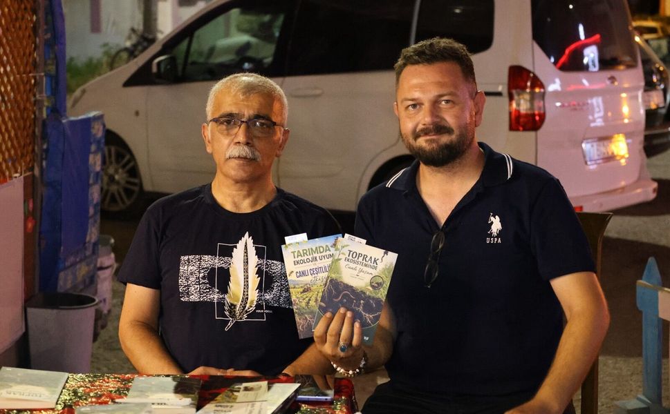 Mete Türkoğlu’nun 16. ve 17. Kitapları Okurla Buluştu