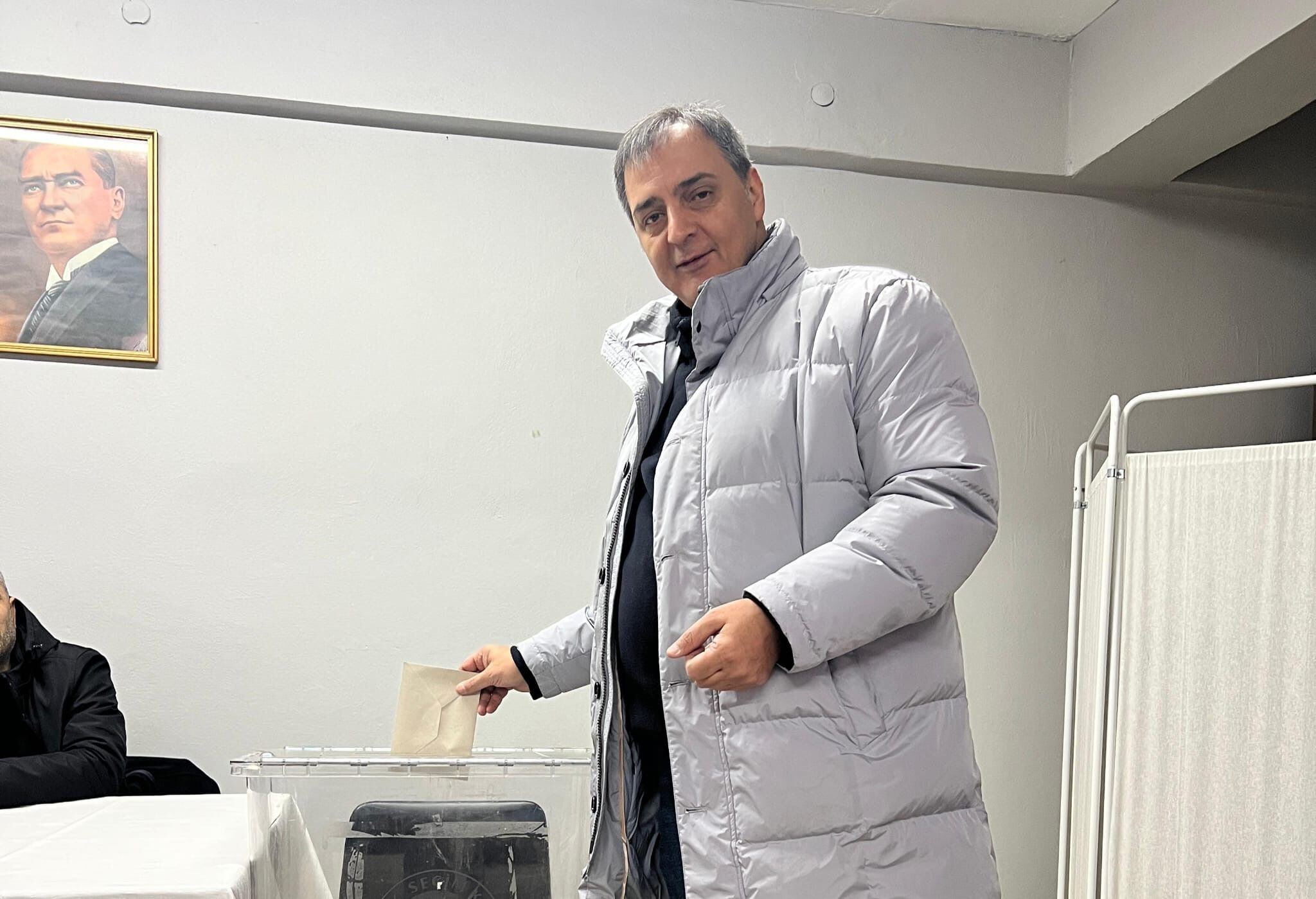 Ca1Ccbc9 Ecfc 4Fe8 8313 3F7721658B47