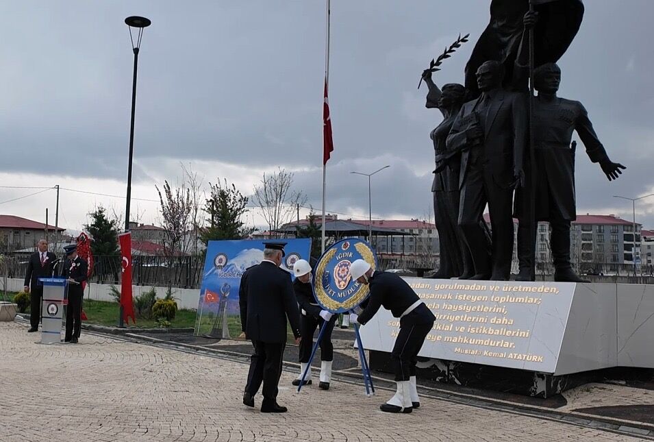 Cc9Adab6 Ddd1 4181 800C Bda5C368Ed7F