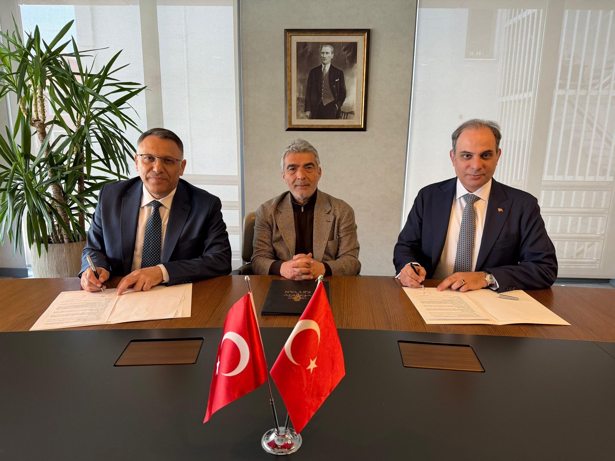 Fa5E053A 4Ab6 40A1 8A9F 5F7E54F298Eb